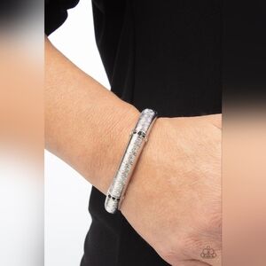 A Dash of Dazzle Bracelet